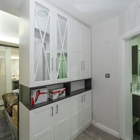 Bosphorus Exclusive Aparthotel 4*